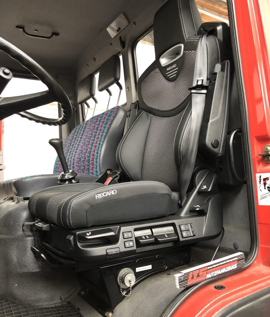 RECARO C7000 Mercedes-Benz 1124 / 1220 /  917